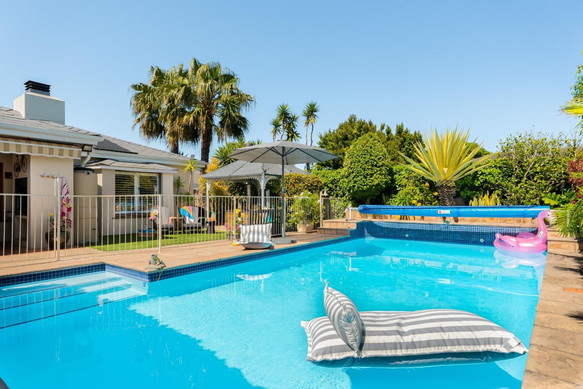 Meerendal Cottage-Affordable Luxury-Private Garden With Pool & Hot Tub Cape Town Eksteriør bilde