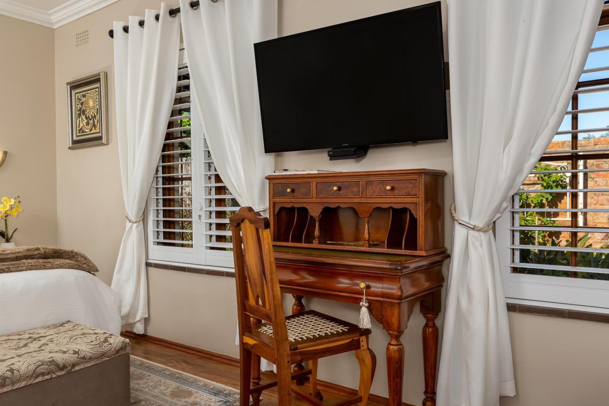 Meerendal Cottage-Affordable Luxury-Private Garden With Pool & Hot Tub Cape Town Eksteriør bilde